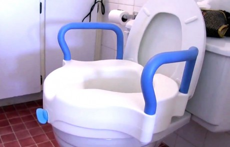 How to assemble and use the AquaSense® 3x1 Raised Toilet Seat - Video